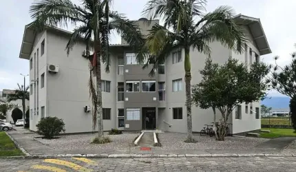 Apartamento Reformado no Centro da Cidade de Palhoça/SC