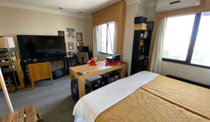Flat com ótimo preço no bairro Campo Belo. Confira!