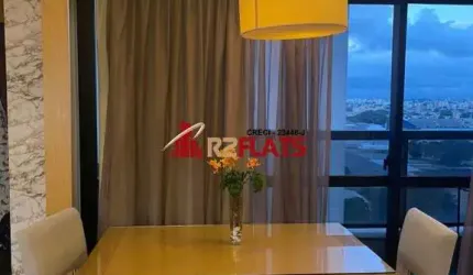 Flat com ótimo preço no bairro Campo Belo. Confira!
