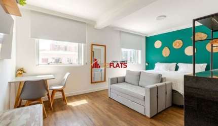 Flat com ótimo preço no bairro Campo Belo. Confira!