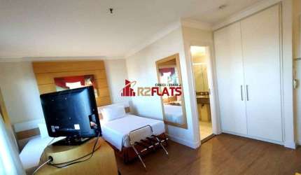Flat com ótimo preço no bairro Campo Belo. Confira!