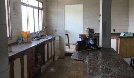 Casa com 5 dormitórios à venda, 845 m² por R$ 1.300.000,00 - Jardim Santa Rosália - Sorocaba/SP