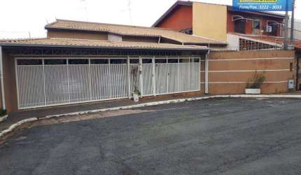Casa com 3 dormitórios à venda, 202 m² por R$ 600.000 - Wanel Ville - Sorocaba/SP