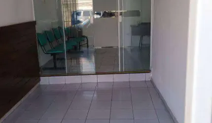 Casa com 1 dormitório, 220 m² - venda por R$ 850.000,00 ou aluguel por R$ 3.500,01/mês - Vila Hortência - Sorocaba/SP