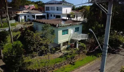 Casa para Venda em Caraguatatuba, Massaguaçu, 2 dormitórios, 1 banheiro, 3 vagas