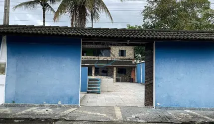 Sobrado para Venda em Caraguatatuba, Barranco Alto, 3 dormitórios, 2 suítes, 3 banheiros, 6 vagas