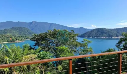 Casa para Venda em Ubatuba, Praia Vermelha do Sul, 3 dormitórios, 1 suíte, 2 banheiros, 2 vagas