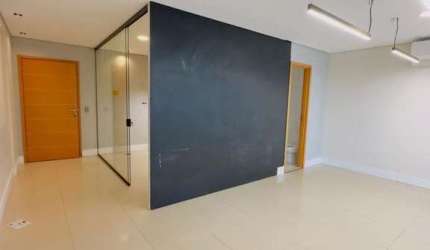 Sala Comercial para Venda em Atibaia, Alvinópolis, 2 banheiros, 1 vaga