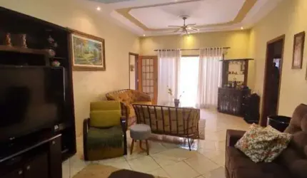Casa para Venda em Ribeirão Preto, Campos Elíseos, 4 dormitórios, 1 suíte, 5 banheiros, 5 vagas