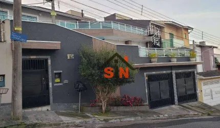 Magnifico e espaçoso SOBRADO com PISCINA e Energia Solar !  Com 4 dormitórios em Mogi das Cruzes - SP!