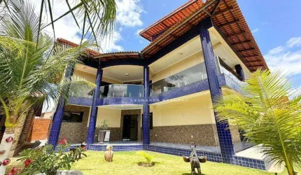 Casa triplex com 6 suítes no Loteamento Vila Verde