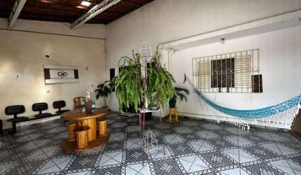 Casa Residencial/Comercial - 31 de Março