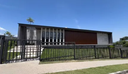 Casa Térrea de Alto Padrão com Vista Panorâmica