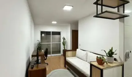 Apto 2 dorm com Quintal Jardim Sul