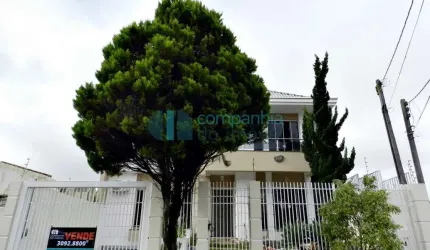 Casa de frente para, Cinco Quartos no Capão Raso
