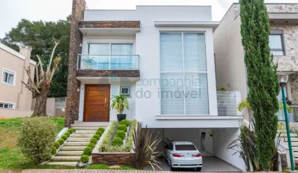 Belissima casa em condomínio, 5 quartos, 4 vagas