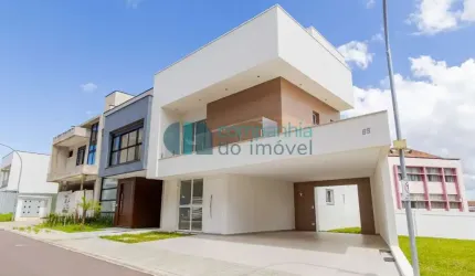 Casa em Condomínio com 3 Suítes no Bairro Alto
