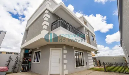 Sobrado à Venda com amplo terreno