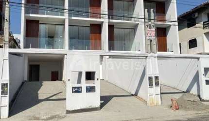 TRIPLEX MARAVILHOSO NO BAIRRO BOM RETIRO