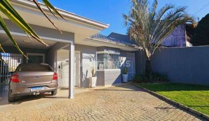 Oportunidade! Casa com 1 suíte + 2 quartos