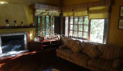 CASA EM CONDOMINIO COM 4 DORMITÓRIOS À VENDA , Laje de Pedra, Canela - RS