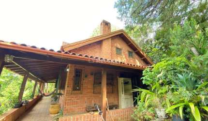 CASA COM 2 DORMITÓRIOS À VENDA, 174 M²  - VALE DOS PINHEIROS - GRAMADO/RS, Vale dos Pinheiros, Gramado - RS