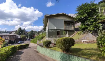 CASA COM 2 DORMITÓRIOS NO BAIRRO PIRATINI , Piratini, Gramado - RS