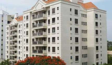 UM APARTAMENTO INCRÍVEL EM LOCAL NOBRE DO REAL PARQUE.