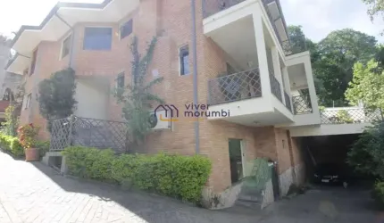 Excelente casa sofisticada, reformada, rua tranquila fácil acesso a Marginal