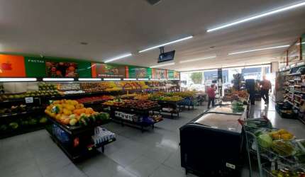 Com ou Sem renda - Comercial na Av. Francisco Morato