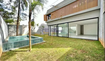 Casa em condominio no Brooklin. 748 m² Área Util