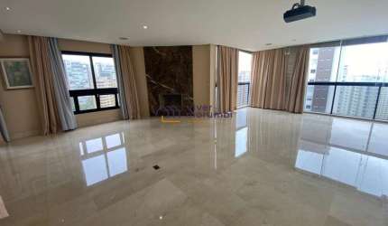 Apartamento com 250m², 3 suítes e 4 vagas.