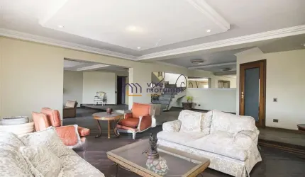 Cobertura duplex com 5 suítes
