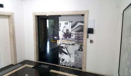 Sala Comercial com 375m² próximo à Berrini