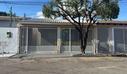 Excelente Casa no Condominio Recanto codigo: 117507