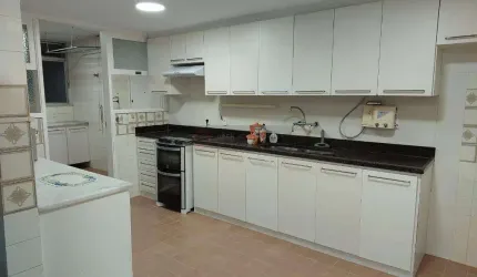 BAIXOOUUUU!!! Open House vende apartamento 4 quartos na praia de Icaraí , andar alto!!