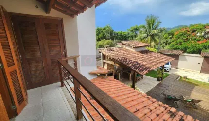 Open House Vende Oportunidade Excelente Casa 3 quartos Região Oceânica!