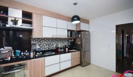 Open House Vende Linda Casa Com 2 Dormitórios Sendo 1 Suíte No Barreto, Niterói Rj.