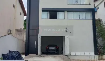 Open House vende Casa em Condomínio, estuda permuta por apartamento em Icaraí e Charitas.
