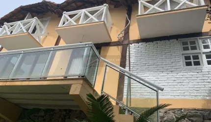 Casa à Venda em Itaipu
