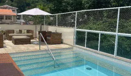 Apartamento à Venda em Charitas