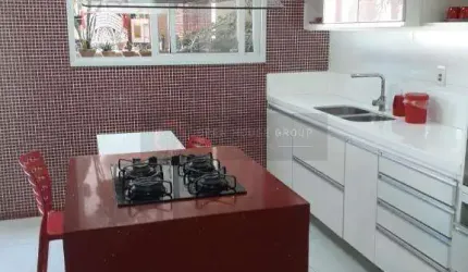 A Open vende casa  em rua sem saida próximo a praia. financia ou permuta apartamento em Piratininga