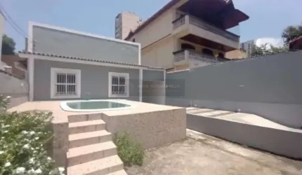 Open House Vende - Excelente casa de 3 quartos próximo da Alameda