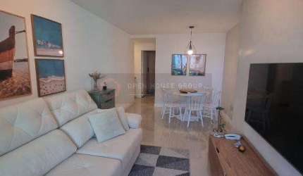 Open House Vende Charitas Vogue!