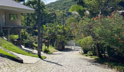 Open House vende terreno  420m²,  Piratininga