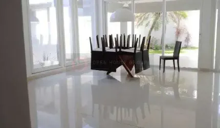 Open House vende Excelente Residencia com 3 quartos sendo 1 suite em condomínio fechado em Charitas