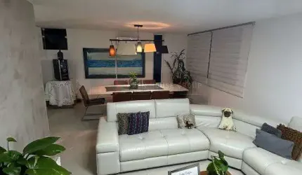 Casa 03 quartos em São Francisco, 180m²