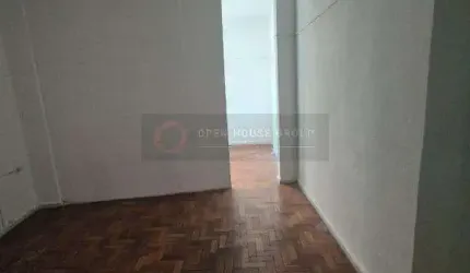 Apartamento à Venda em Centro