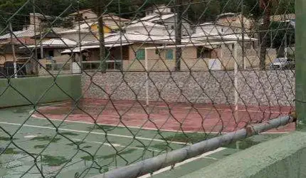 Open House vende- Casa com 3  quartos sendo 1 suíte com closet e sacada no Alferes Tiradentes
