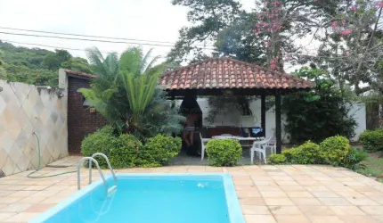 Casa à Venda em Engenho do Mato